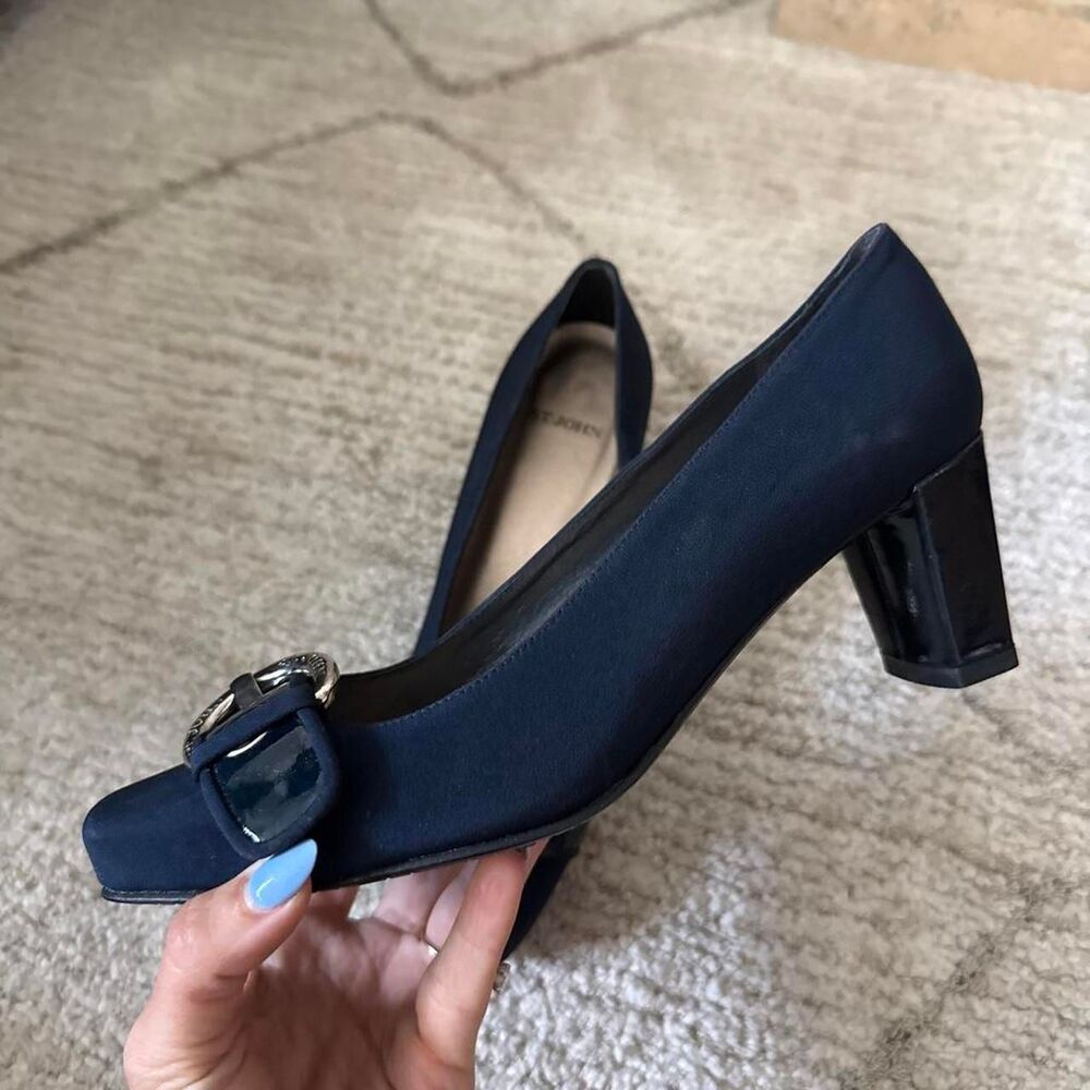 St. John Women's Navy Kitten Heels - Picture 3 of 5
